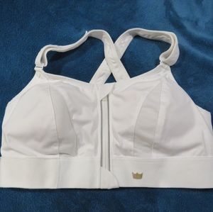 SHEFIT Ultimate Sports Bra